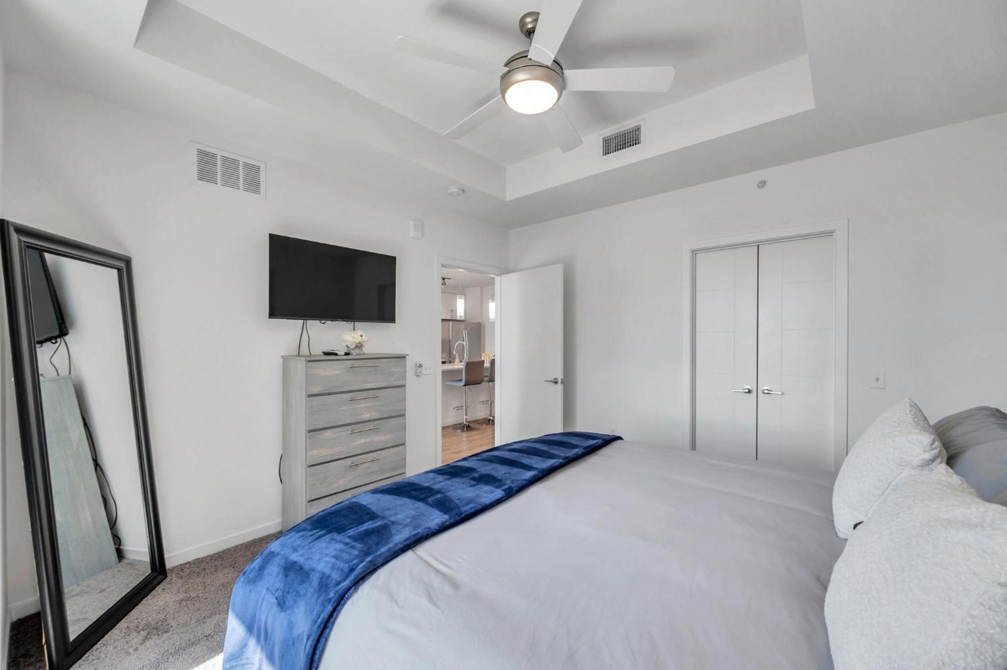Luxury 1 Bedroom With Den Downtown Tampa Apt - City Views, Rooftop Pool, Workspace Luaran gambar