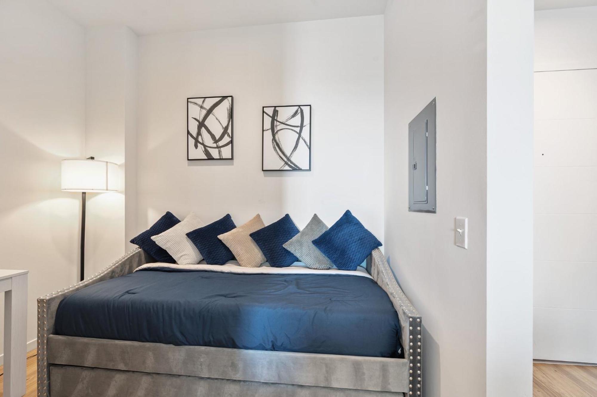 Luxury 1 Bedroom With Den Downtown Tampa Apt - City Views, Rooftop Pool, Workspace Luaran gambar